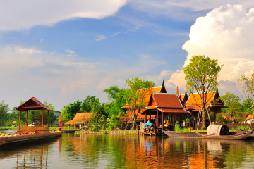 Free HTML5 Website Template by FreeHTML5.co